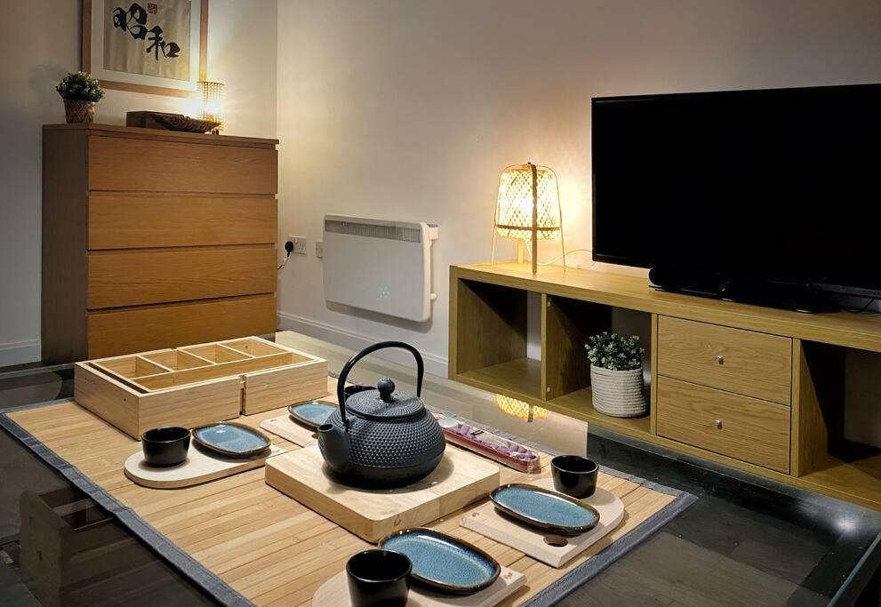 Japanese Style Muji Two-Bedroom Apt スウォンジー エクステリア 写真